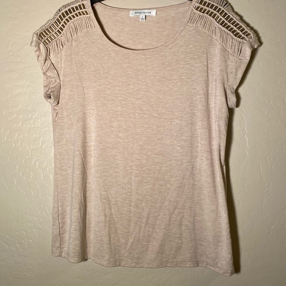 Rose & Olive cream boho styled tee shirt top - Picture 2 of 7